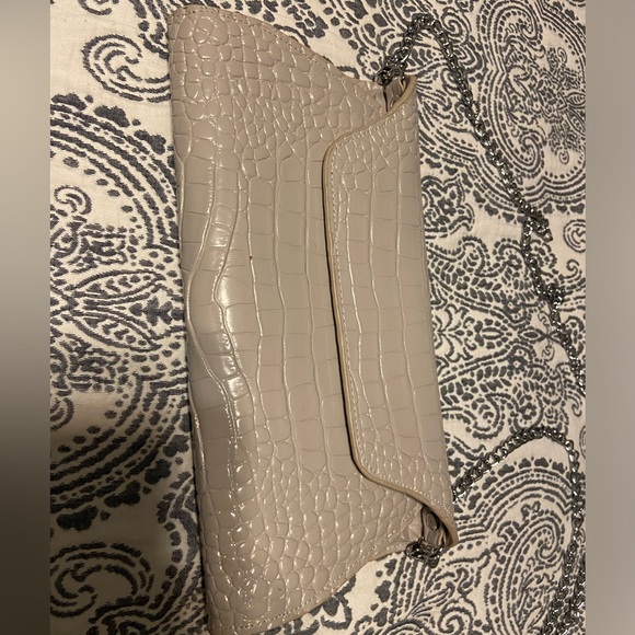 Light gray cross body bag - Picture 4 of 6